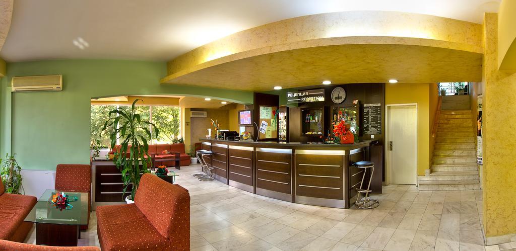 Family Hotel 加布罗沃 外观 照片